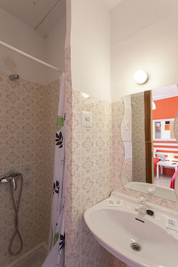 Hostal Collsacabra L' Esquirol Экстерьер фото